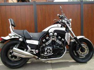 YAMAHA VMAX 1200 * OLD SCHOOL GEM * 10600 MILES FROM NEW * ALL OLD MOT'S *1998
