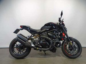 DUCATI M 1200 R ZWART