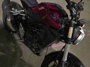 MOTORCYCLE, STEAL A DEAL