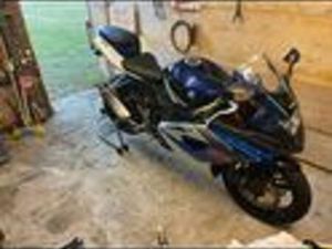 SUZUKI GSX R 1000 K5