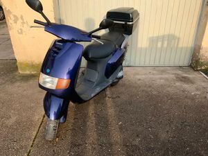 PIAGGIO SFERA RST 50