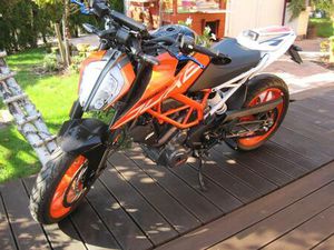 KTM DUKE 390