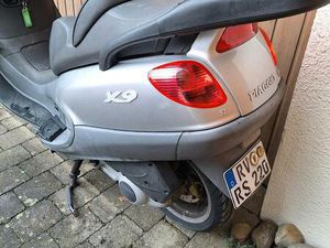 PIAGGIO X 9