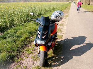 APRILA SR 50/ 25/45 PAPIERE (MOFA)ZUVERKAUFEN