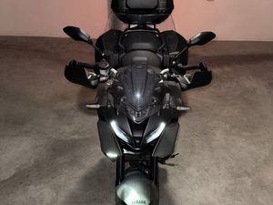 YAMAHA TRACER 9 PACK TRAVEL + AKRAPOVIC VISEU
