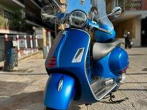 VESPA GTS300 SUPER SPORT