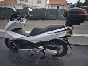 HONDA PCX 125 ESTIMADA CAPARICA E TRAFARIA