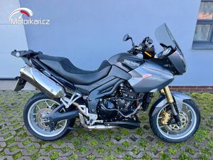 TRIUMPH TIGER 1050