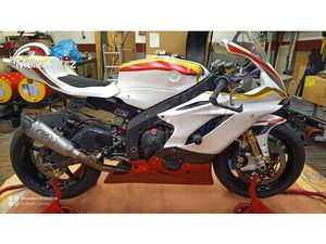 YAMAHA YZF-R6