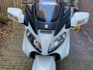 SUZUKI BURGMAN 650 EXECUTIVE PERFECTE STAAT NU €3250 — MOTOREN | SUZUKI — MARKTPLAATS