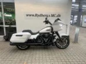 HARLEY-DAVIDSON FLTRX ROAD GLIDE
