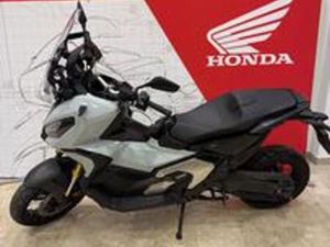 HONDA X-ADV 750