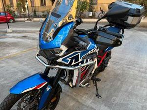 AFRICA TWIN 1100 DCT 2023