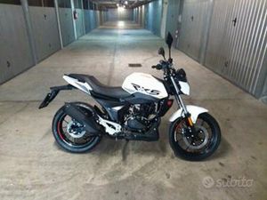 KEEWAY RKS 125 - 2025