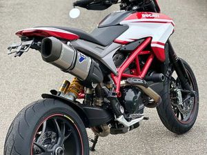 DUCATI HYPERMOTARD 821 SP / 2015