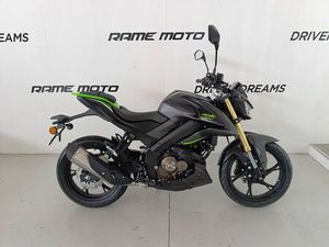 QJ MOTOR SRK 125S ABS / 15 CV - OFERTA DA MATRÍCULA SÃO JOÃO DAS LAMPAS E TERRUGEM