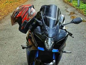 SUZUKI GSX R 1000 R (NIE R1 ZX10R S1000RR CBR1000RR RSV4) SOSNOWIEC