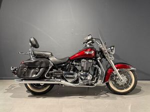 TRIUMPH THUNDERBIRD LT