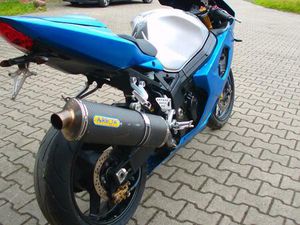 SUZUKI GSX R 1000