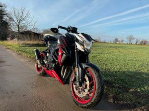 SUZUKI GSX S 750 UM/UNFALLFREI TÜV NEU