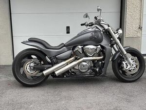 SUZUKI M1800R CHOPPER