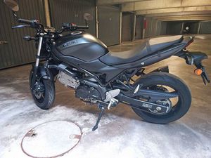 SUZUKI SV 650