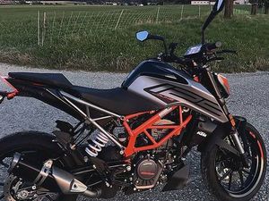 KTM DUKE 125