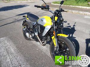 DUCATI ICON PARI AL NUOVO FINANZIABILE GIALLO