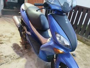 YAMAHA MAXSTER 125 CCM ROLLER