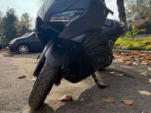 YAMAHA TMAX 560 ICON MAX GRIGIO