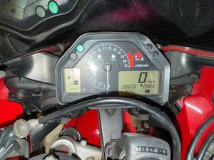 HONDA CBR 600RR PC37