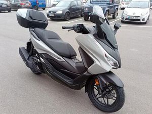HONDA FORZA 125 VORFÜHRER