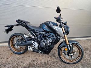 HONDA CB125R GEPFLEGTER ZUSTAND UNFALLFREI 1.HAND