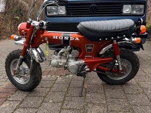 HONDA DAX ST50