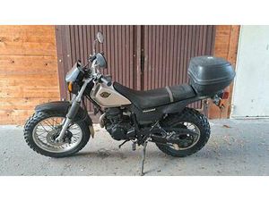 YAMAHA TW 125 TRAILWAY - VIELE NEUTEILE + TÜV