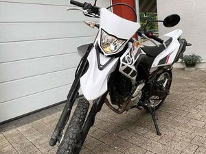 YAMAHA WR 125R