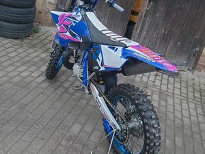 YAMAHA YZ 250 MOTOCROSS MOTORRAD
