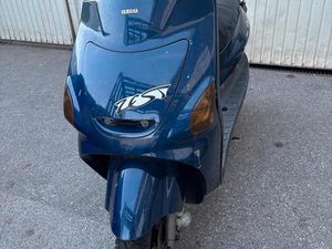 ROLLER YAMAHA ZEST 50