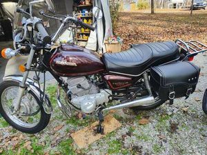 1982 HONDA TWINSTAR CM 200T