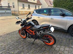 KTM DUKE 125