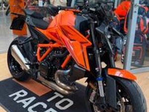KTM 1390 SUPERDUKE R EVO
