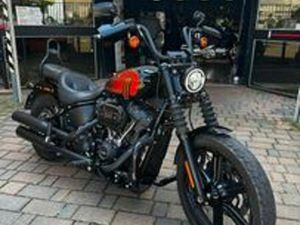 HARLEY-DAVIDSON SOFTAIL STREET BOB 114