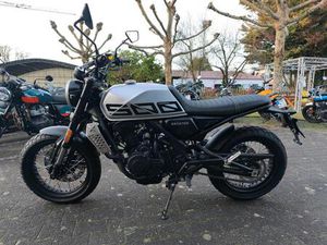 BRIXTON CROSSFIRE 500 X