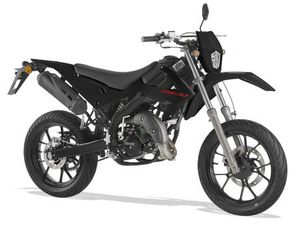 RIEJU MRT 50 CUSTOM SUPERMOTO