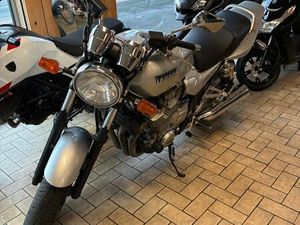 XJR 1300 YAMAHA