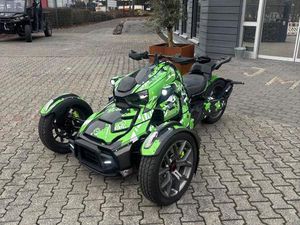 CAN-AM RYKER 900 JOCHUM-MOTORS-EDITION / VIEL ZUBEHÖR