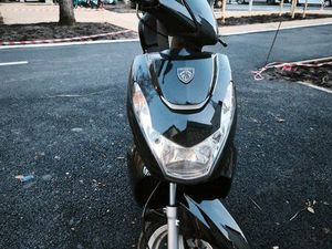 SCOOTER PEUGEOT