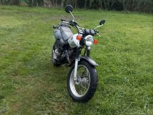 YAMAHA TW 125