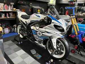 YAMAHA R1 2009 PISTE