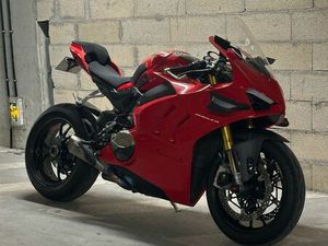 DUCATI PANIGALE V4S
